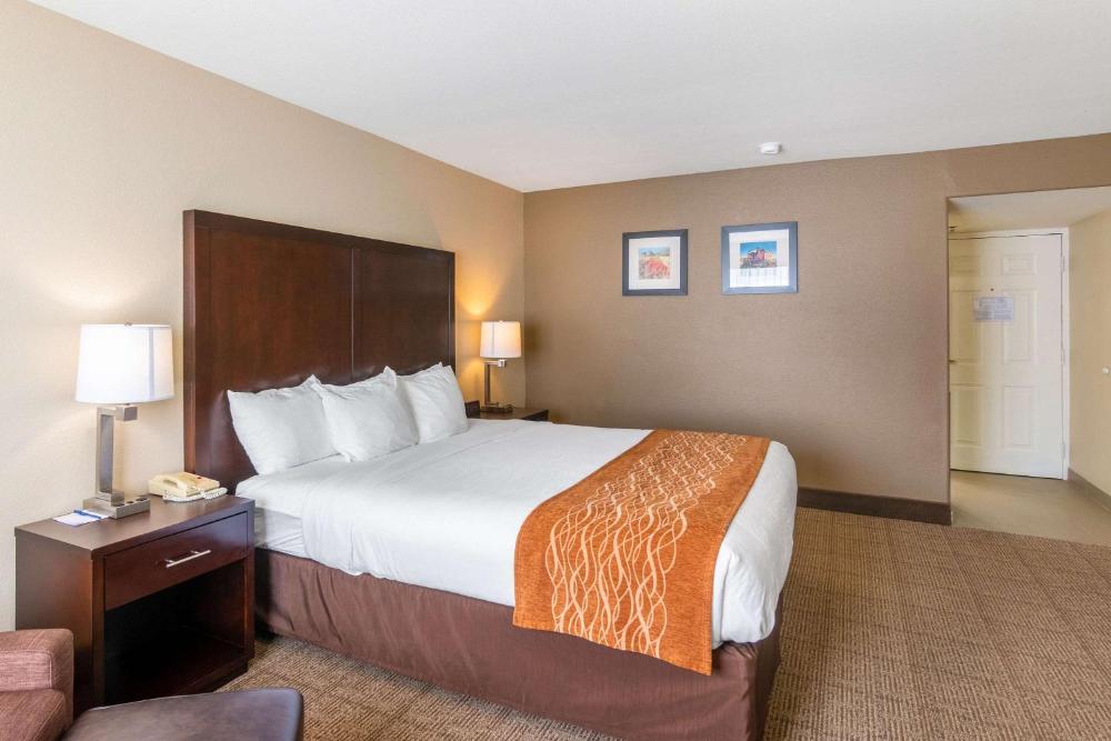 Room image 3